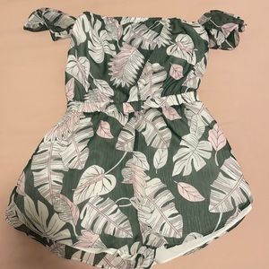 Small Superdown tropical romper